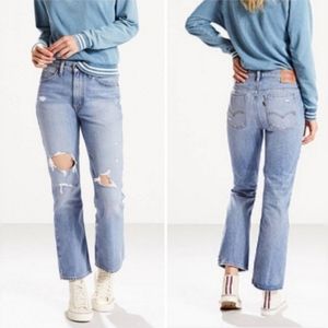 Levi's Bootcut Cropped Destroyed Jeans
